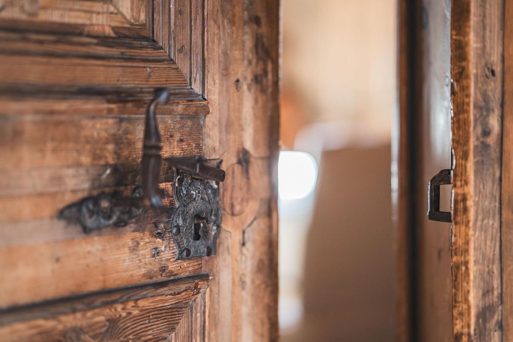 Ansitz Heufler Hotel Rasun di Sopra Exterior foto